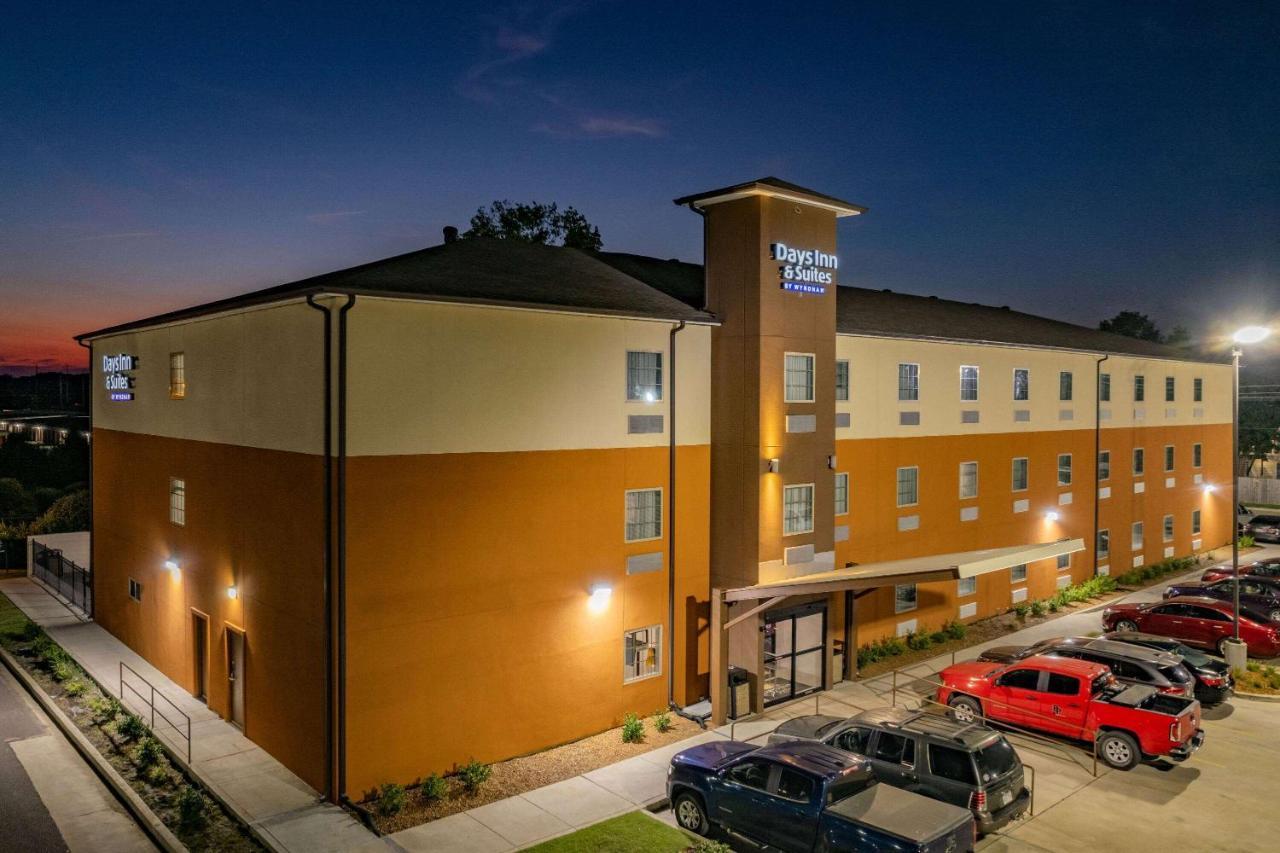 Days Inn & Suites By Wyndham Horn Lake - Memphis Graceland エクステリア 写真