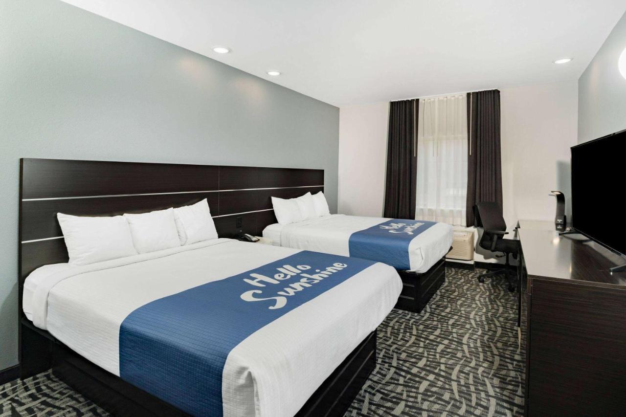 Days Inn & Suites By Wyndham Horn Lake - Memphis Graceland エクステリア 写真